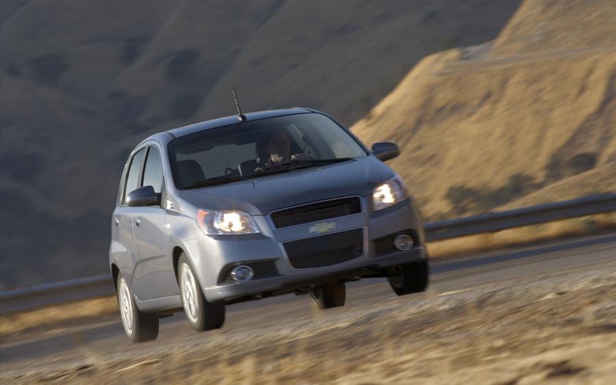  Chevrolet Aveo 2009 года  (фото 17 из 36)